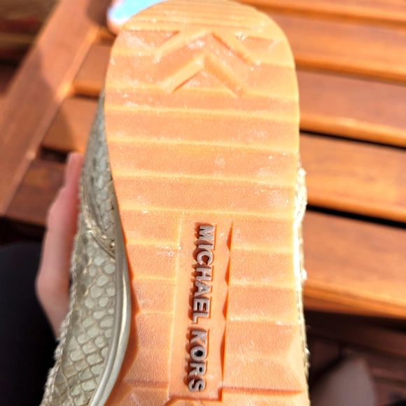 Vintage Michael Kors Leather Upper Gold Snake print speakers size 7M - Picture 5 of 12